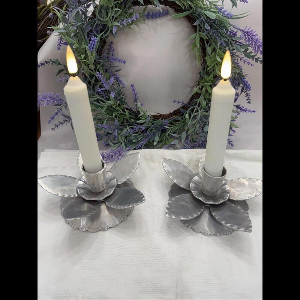 Two VTG Everlast Metal Hand Forged Aluminum Candle Holders Floral Lotus Design​